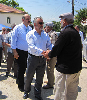 AK Parti teşkilatı Göynük'te halkla buluştu