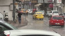 BOLU’DA SAĞANAK  HAYATI FELÇ ETTİ