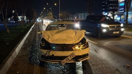 GECENİN SICAK HABERİ... D-100'DE 2 OTOMOBİL ÇARPIŞTI... 2 YARALI