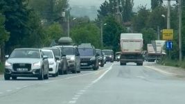 BOLU'DA ALTERNATİF YOLLARDA UZUN ARAÇ KUYRUKLARI OLUŞTU